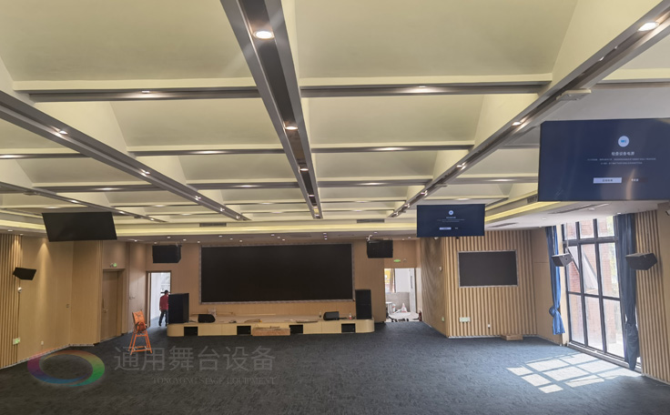 科技賦能，匠心筑造 通用舞臺承建南京某學院報告廳即將圓滿交付，打造現代化多功能學術殿堂